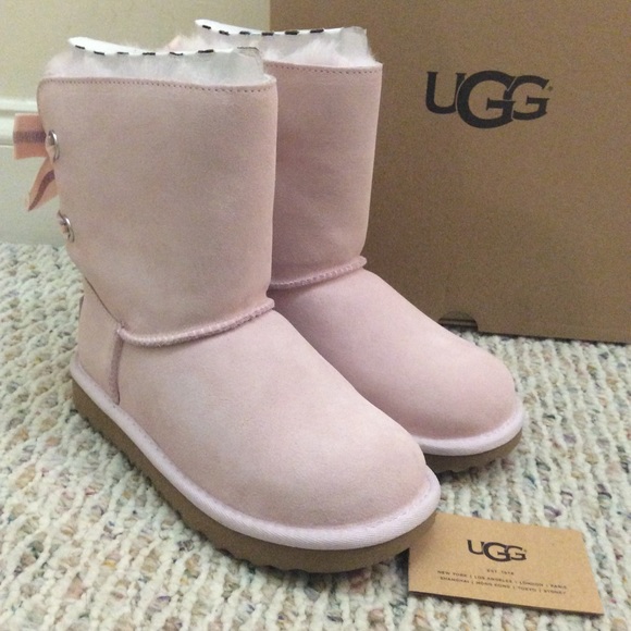 🆕 Authentic blush pink UGG bailey bow boots - Picture 3 of 8
